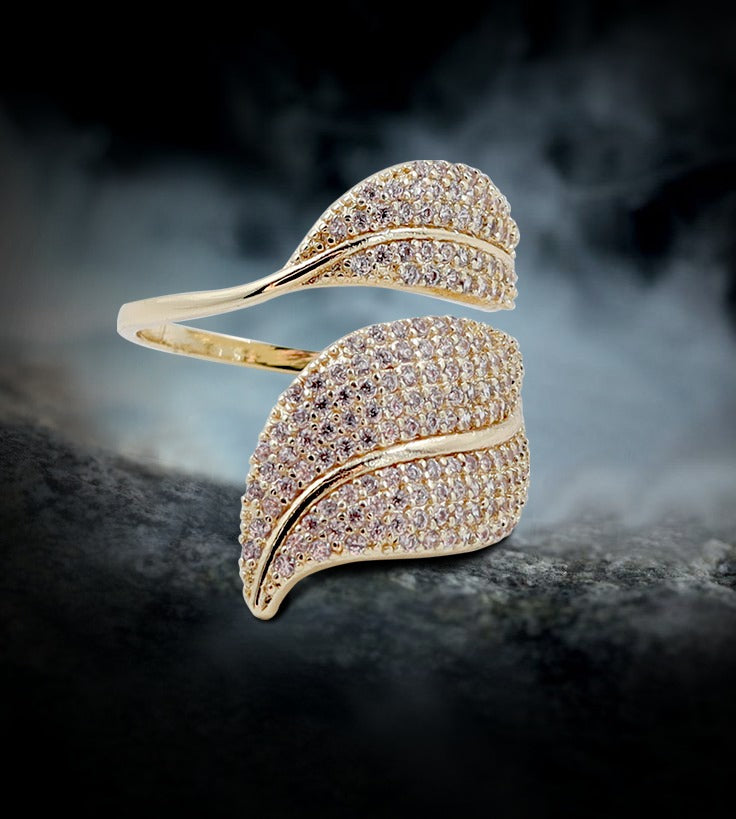 Golden Leaf Luxe Ring