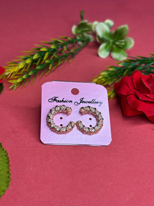 Twist Royale Hoop Earrings