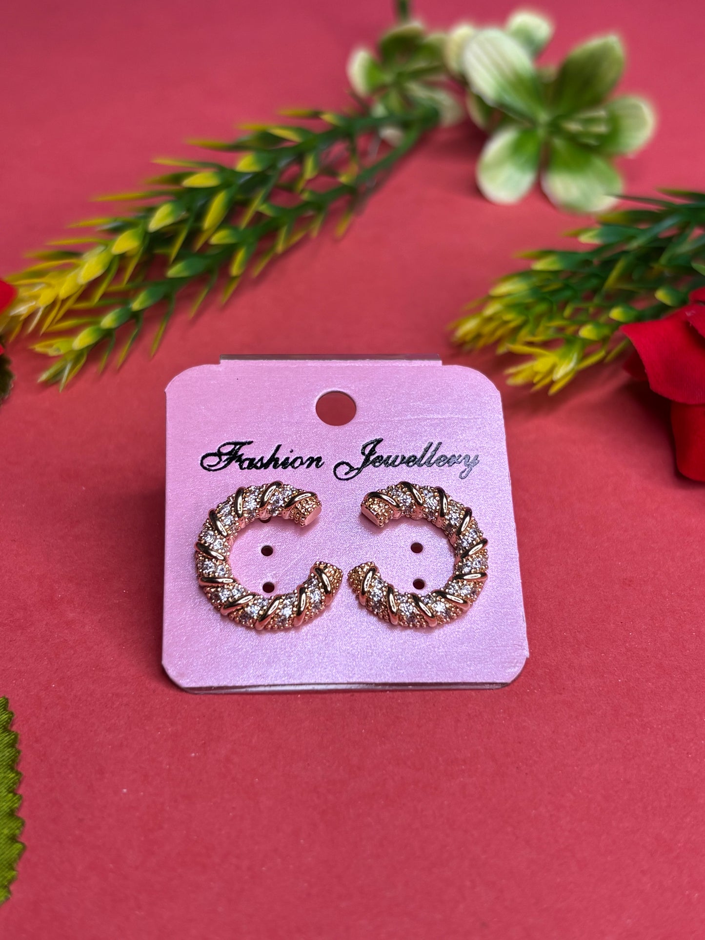 Twist Royale Hoop Earrings