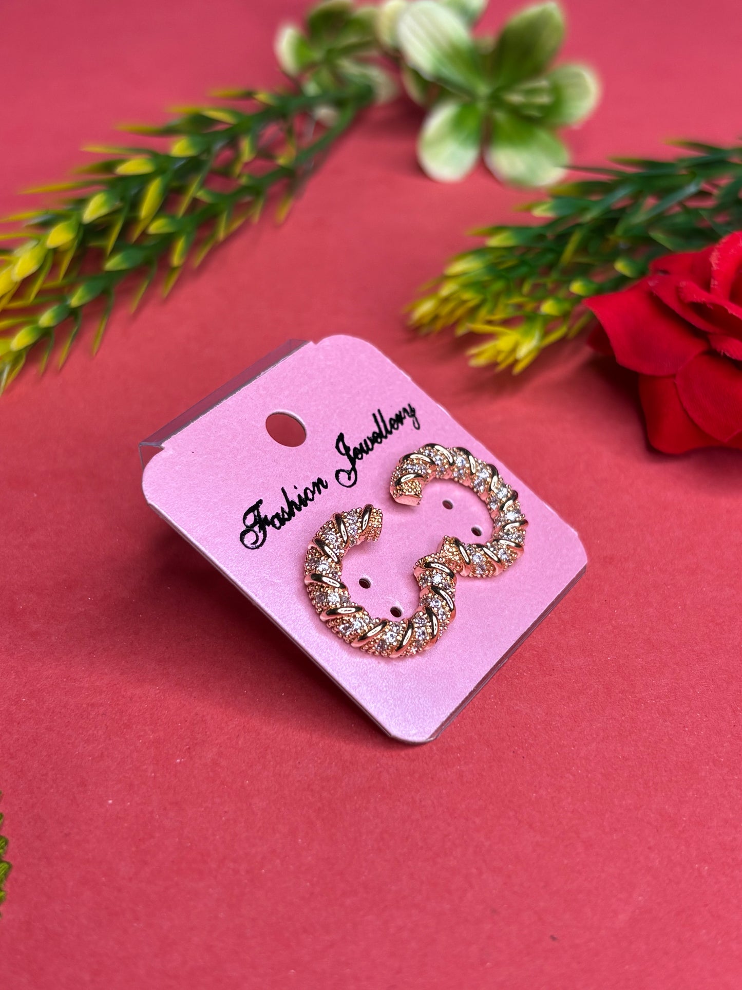 Twist Royale Hoop Earrings