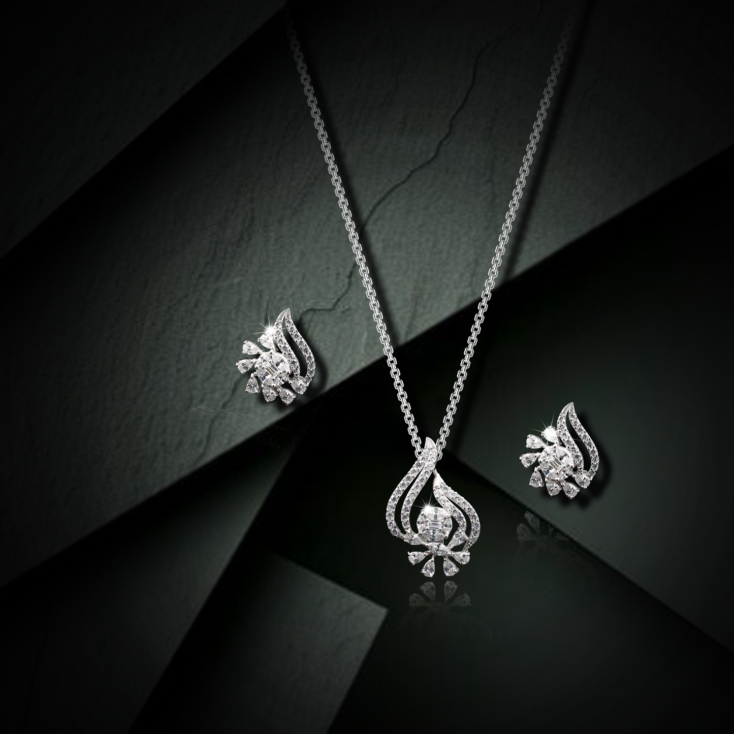 Elegant Teardrop Pendant & Earring Sterling 925 Silver Set