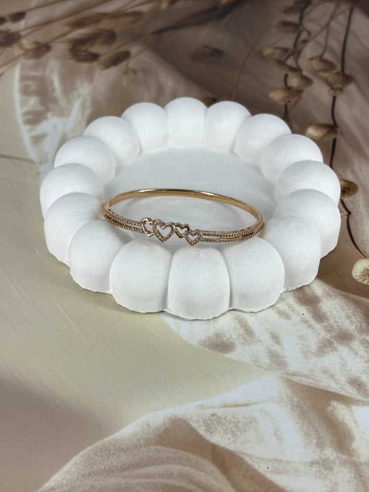 Viqso Trinity Heart Cuff