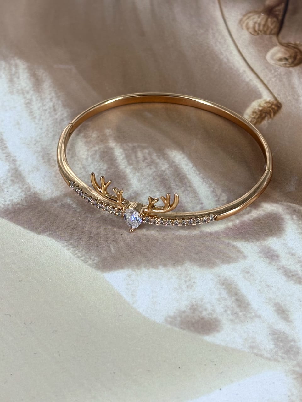 Viqso Antlera bangle