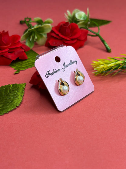 Golden Dew Pearl Studs